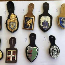 INSIGNES PUCELLES MILITAIRES -- 1 LOT DE 9