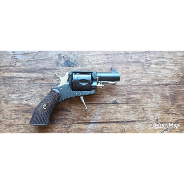 Bulldog 320 ELG