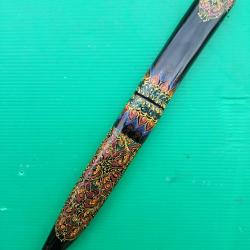 ANCIENNE DAGUE  AVEC SON  FOURREAU   .  SUPERBE  TRAVAIL ARTISANAL  .  AUCUN JEU  .