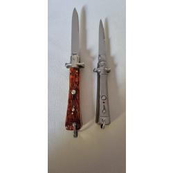Hyper rares 2 couteaux Bargeon boutons ronds année 50, en parfait état