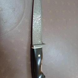 Couteau forgé Jean Paul Sire damas barreaux motif explosion manche phacochère ébène
