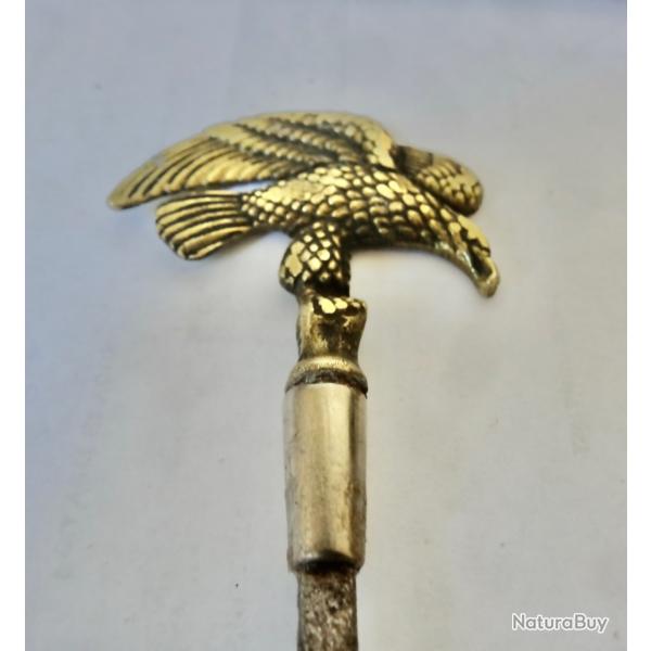 tire bouchon aigle bronze