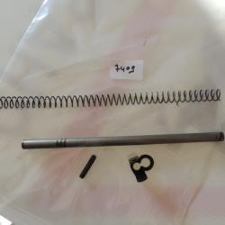 ressort , tube , et guide du chariot transporteur   REMINGTON 7400