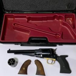 Revolver Pietta 1858 cal. 44 PN - etat impeccable + accessoires