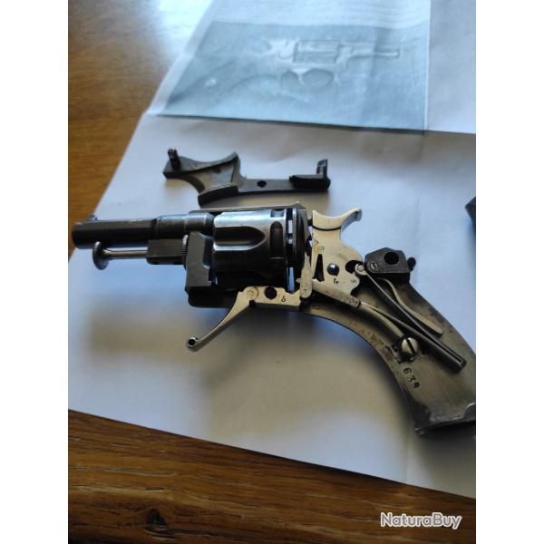 Revolver modle 1887 - 1889/90 calibre 320 Manufacture de saint Etienne