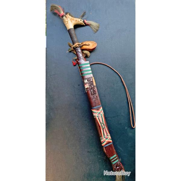 ANCIEN COUTEAU MANDAU, PEUPLE DAYAK, BORNEO, XX SIECLE, INDONESIE / MALAISIE, PARANG, ASIE