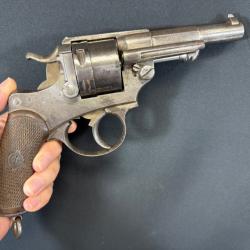 REVOLVER 1873 daté 1884 calibre 11mm