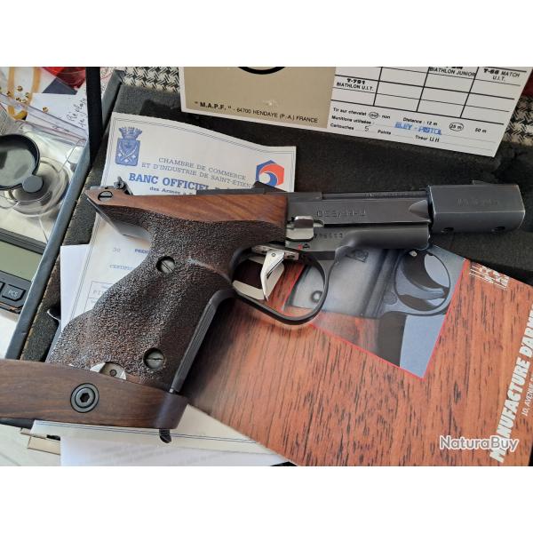 PISTOLET UNIQUE  Modle DES 69-U  22LR Canon 15cm