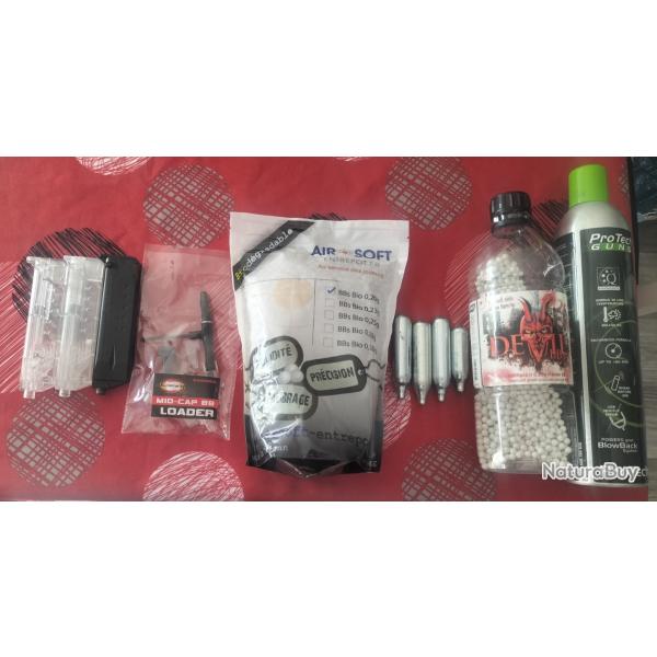 lot d'accessoires et consommables pour airsoft