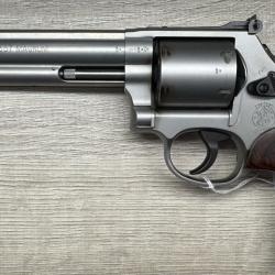 Occasion Smith & Wesson 686 international