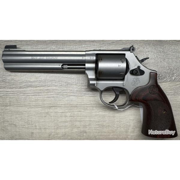 Occasion Smith & Wesson 686 international