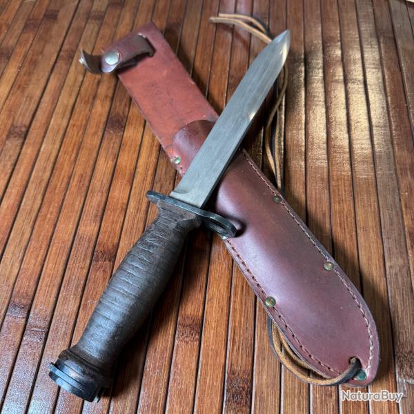 BAIONNETTE POIGNARD DE COMBAT USM4 CAMILLUS ANNE 90 TUIS DE CEINTURE CUIR CAMILLUS U.S.A