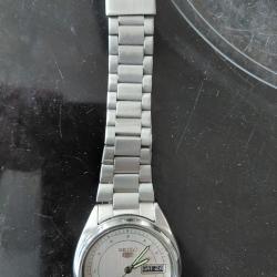 Montre Seiko 5 automatic