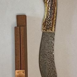 Couteau de Chasse en bois de Cerf