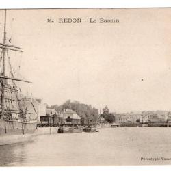 CPA - Marine - REDON - Le Bassin N°3181