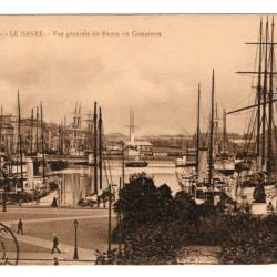CPA - LE HAVRE - Vue générale du Bassin du Commerce N°3180