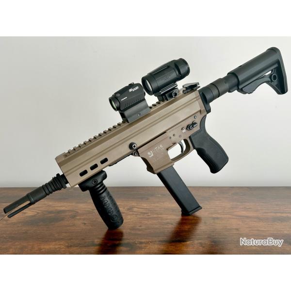UTAS UT9M Mini 9x19mm FDE + SIG Sauer Combo Point Rouge Romeo 5 + Magnifier Juliet 3 micro