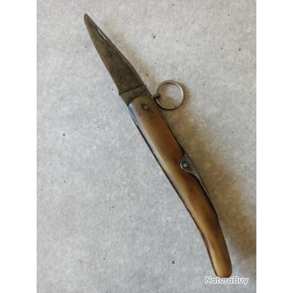 Vritable couteau de poilu, poigne corne - lame use, raccourcie - objet Manufrance - Grande Guerre