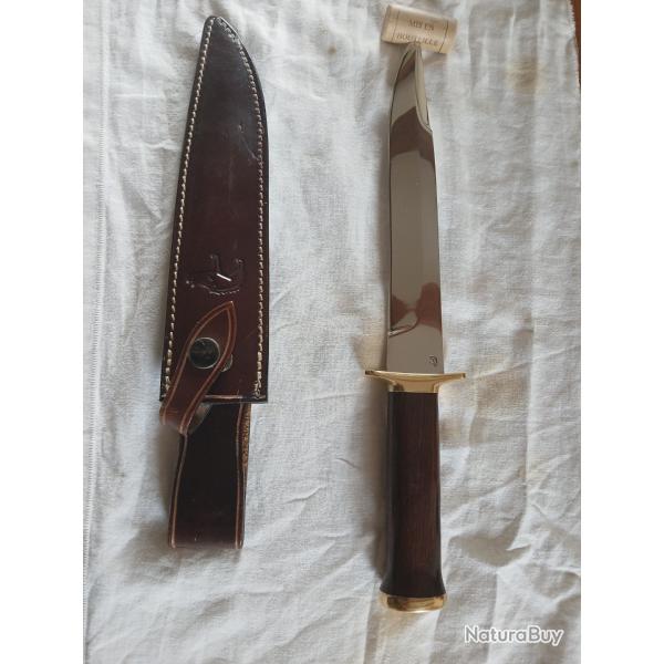 Couteau JEAN TANAZACQ