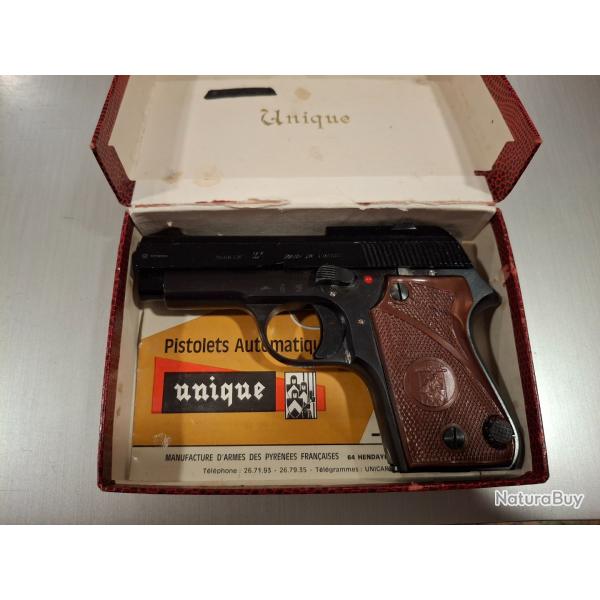 Pistolet Unique modele L 22lr