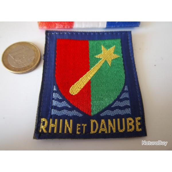cusson militaire Rhin et Danube 6.05 cms X 6 insigne arme de terre