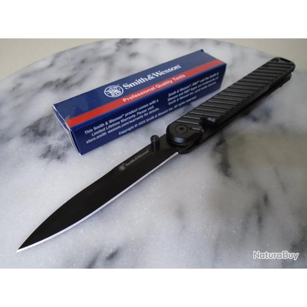 Couteau Smith&Wesson Executive Lame Dague Spear Point Acier 7Cr13 Noire Manche Alu Linerlock Clip