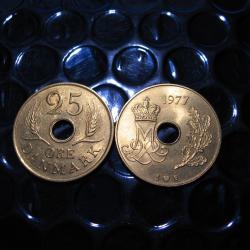 Danemark piece de 25 ore  1972 ttb + et 1977