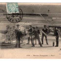 CPA - Marine française - Feu - N°3438