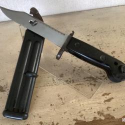 Baïonnette akm