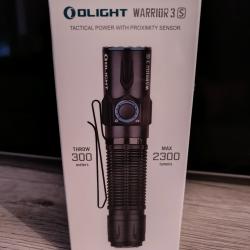OLIGHT WARRIOR 3S - Lampe tactique puissante, résistante et rechargeable