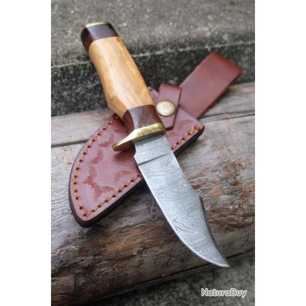 Poignard Puukko Couteau Damas Lame 256 Couches Bowie Manche Bois Olivier Fabric Artisanale Etui Cuir