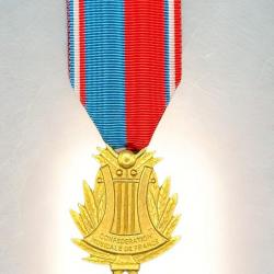 (114.001) Médaille de la confédération musicale de France