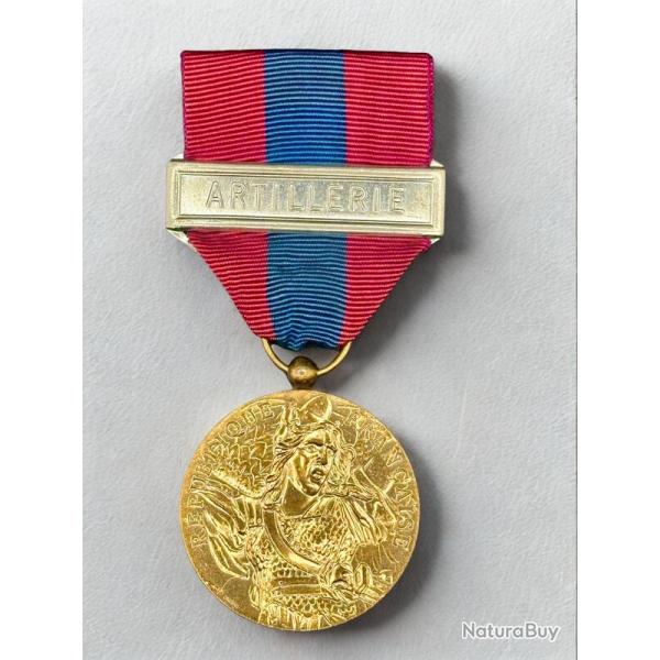 (18.007) Mdaille de la Dfense Nationale - Echelon Bronze - Agrafe Artillerie