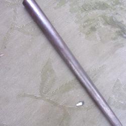 morceau de barreau 22 lr  longueur 24,5 cm