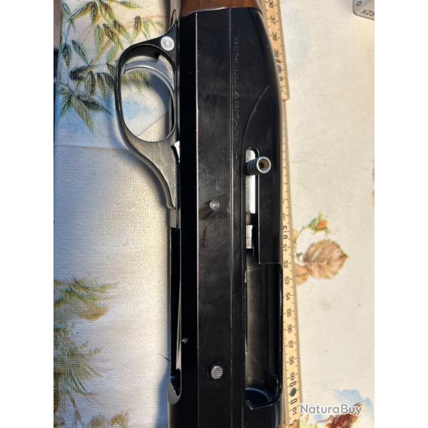 Fusils Semi-auto calibre 12 Benelli Montefeltro super90