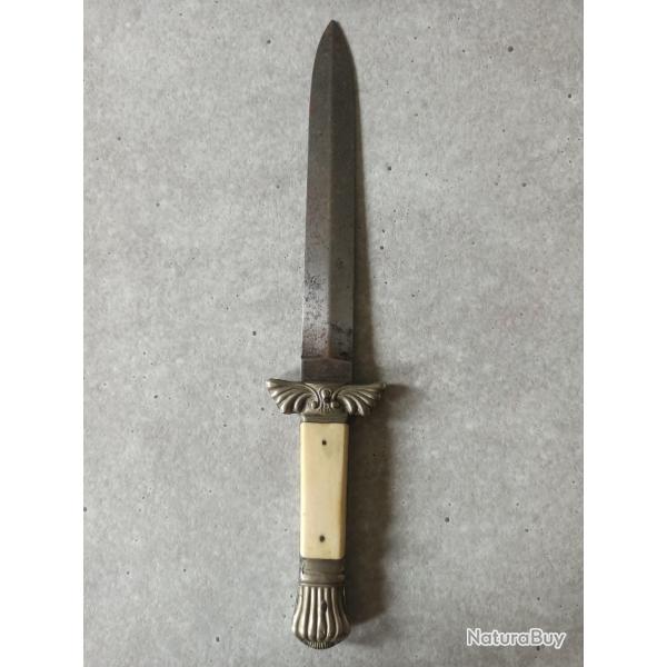 Belle dague de vnerie anglaise "MANSON SHEFFIELD" belle fabrication os et mtal