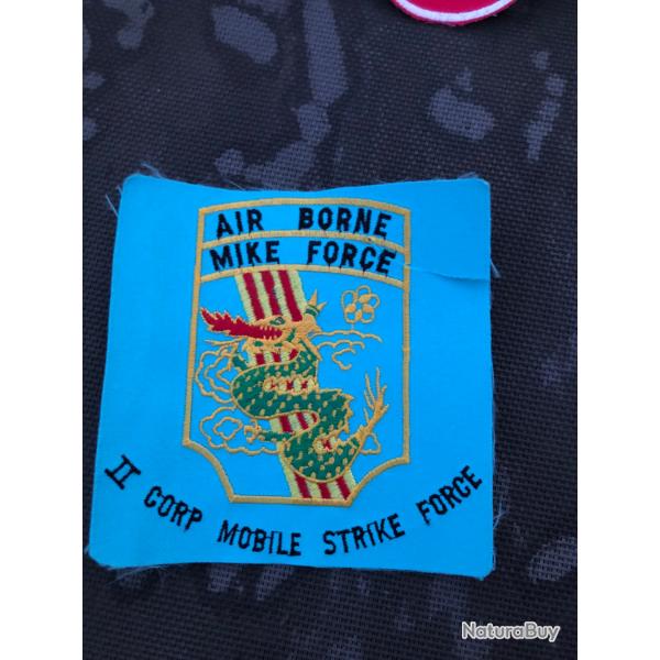 Insigne tissu cusson US ARMY 4