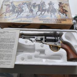 Réplique poudre noire Pietta 1851 Navy Yank Yankee gravé Cal.36