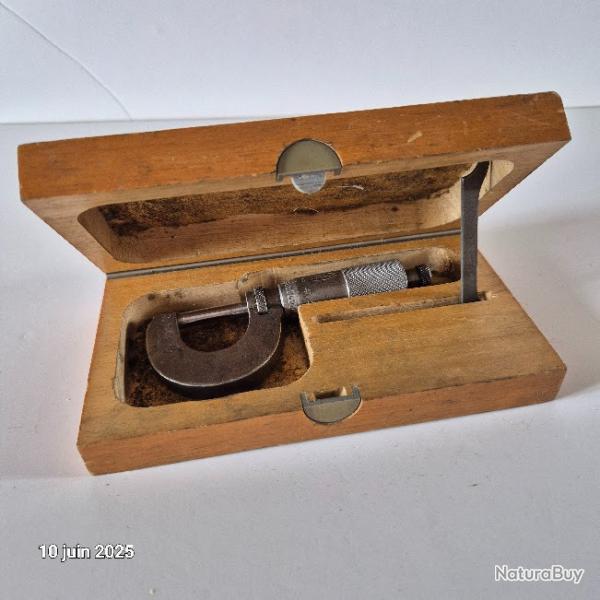 Micromtre, palmer Pav Vaduz steinmayer ancien avec sa bote d'origine de 0  25 mm