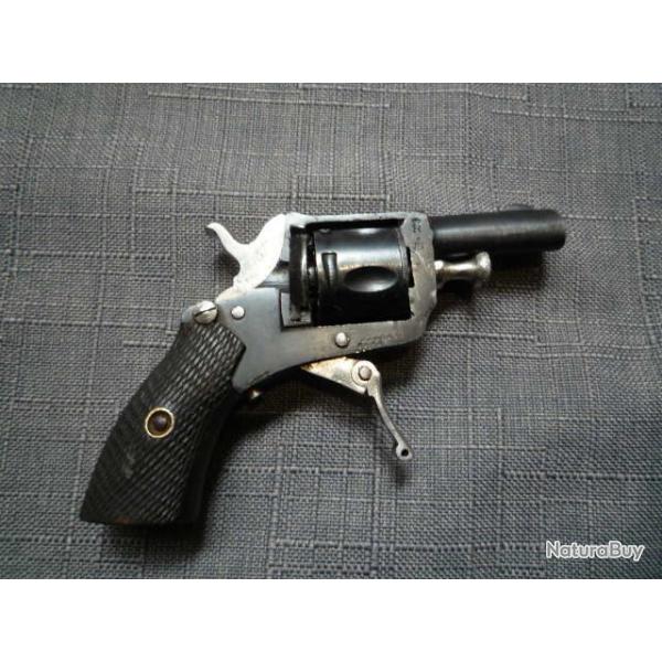 revolver bulldog puppy cal 22 short