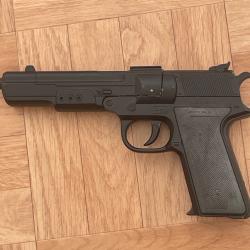 Pistolet à pétard + pétard