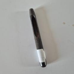 Emportes pièce,  oeillet, neuf, à ouverture latérale,  diamètre 6 mm