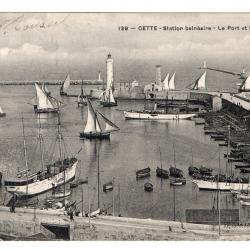 CPA - Marine -CETTE-Station balneaire -Le Port et la Jetee N°3470