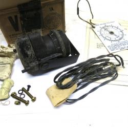 Sherrill compas  US origine  avec boite pour jeep ou char ww2        box 332