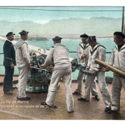 CPA - MARINE MILITAIRE - La vie du marin - Chargement d'un Canon N°3257