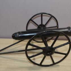 Reproduction canon artisanal décoration (24)