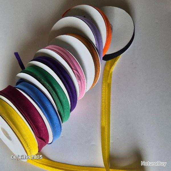 Lot de 10 x 25 m m de biais  de couleurs diffrentes, 2 cm de large, Couture, ameublement, habilleme