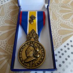 Rare médaille de la gendarmerie