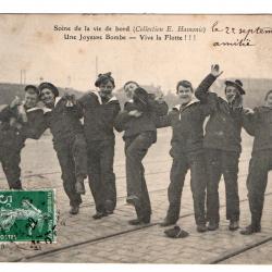 CPA - MARINE MILITAIRE - La Vie du Marin - Une Joyeuse Bambe - Vive la Flotte  N°3428