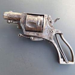 Revolver Bulldog en 320 à restaurer